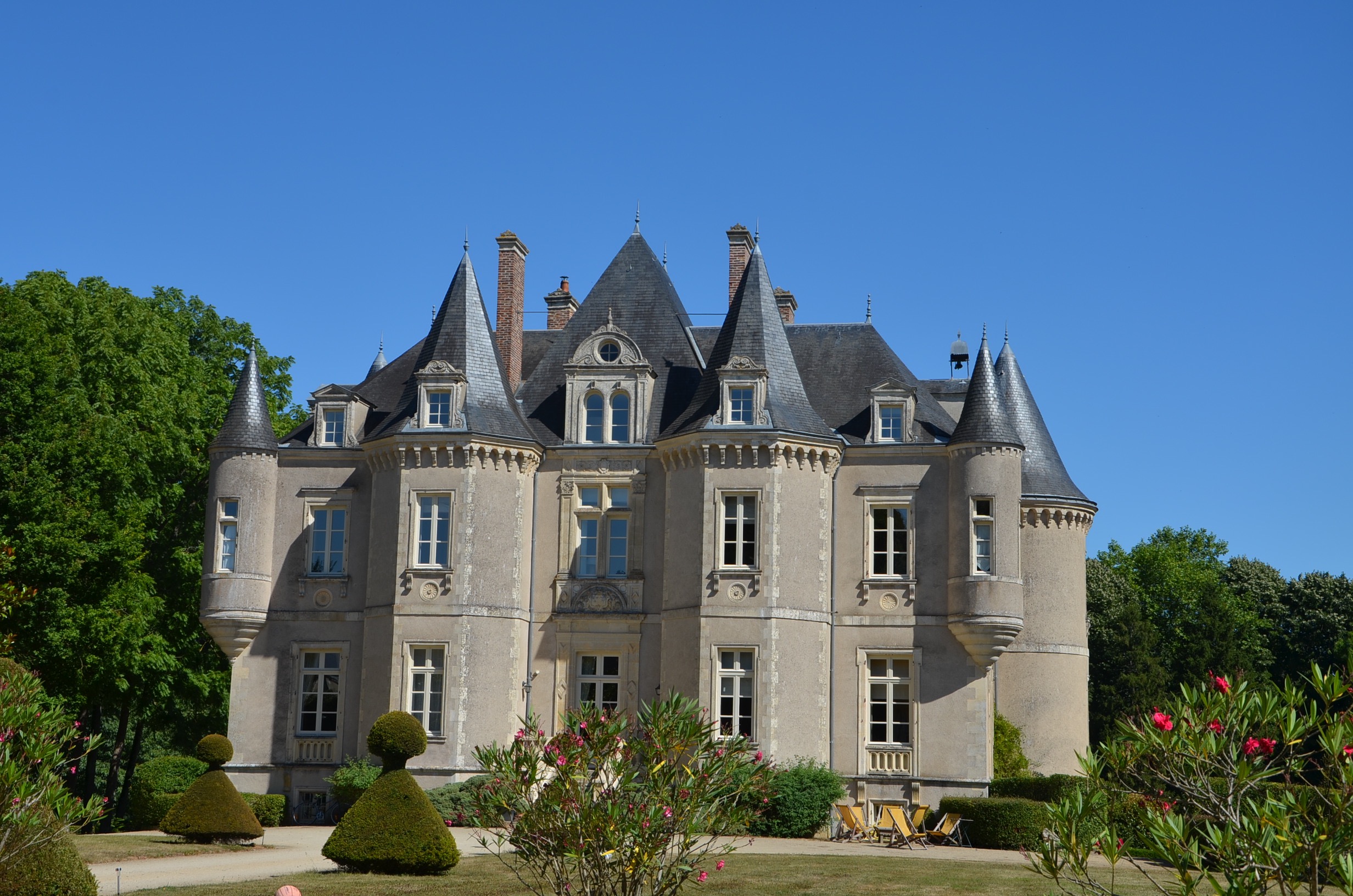 Pavillon indépendant sur le domaine du château de la Grange Moreau